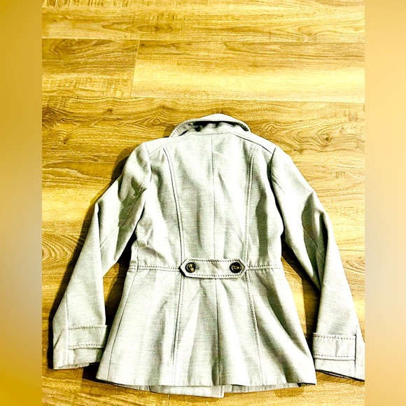 H&M Coat - Picture 2 of 2